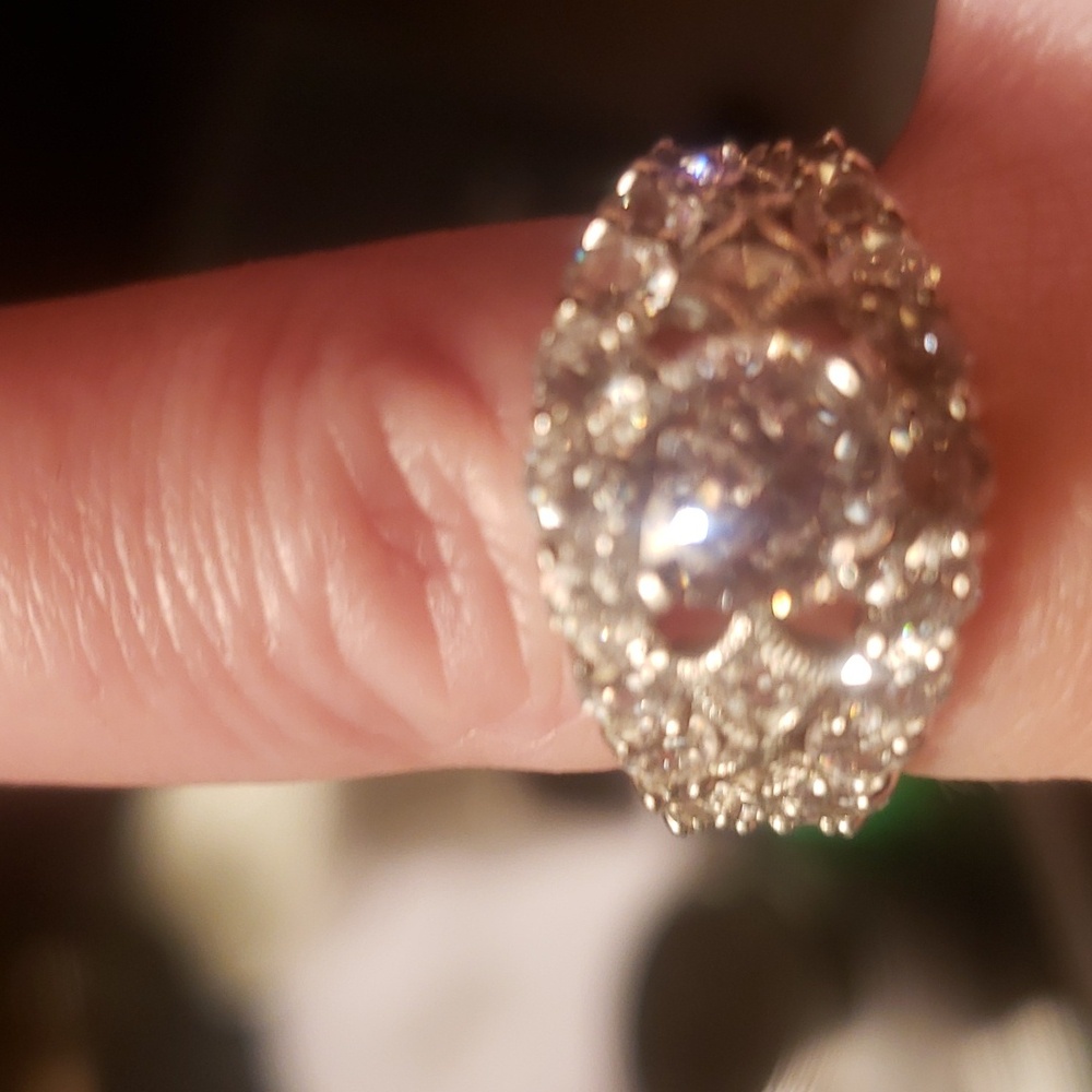 Host Pick 💫 Stunning  EstateTacori Absolute Ring - Picture 6 of 7